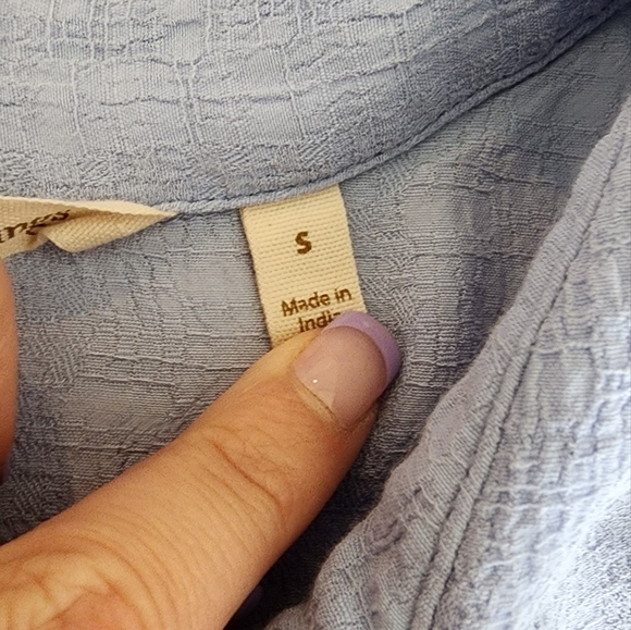 Soft Surroundings Half Button Blue Blouse Women's Size S. - Picture 6 of 7